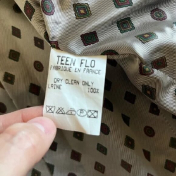 Teenflo Women's Elegant Dark Purple Blazer - Picture 7 of 8